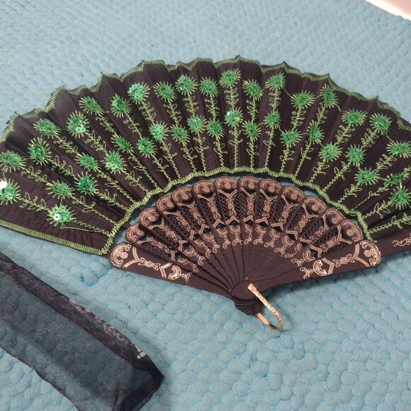NEW folding fan in black and green - Innolife - Picture 1 of 2